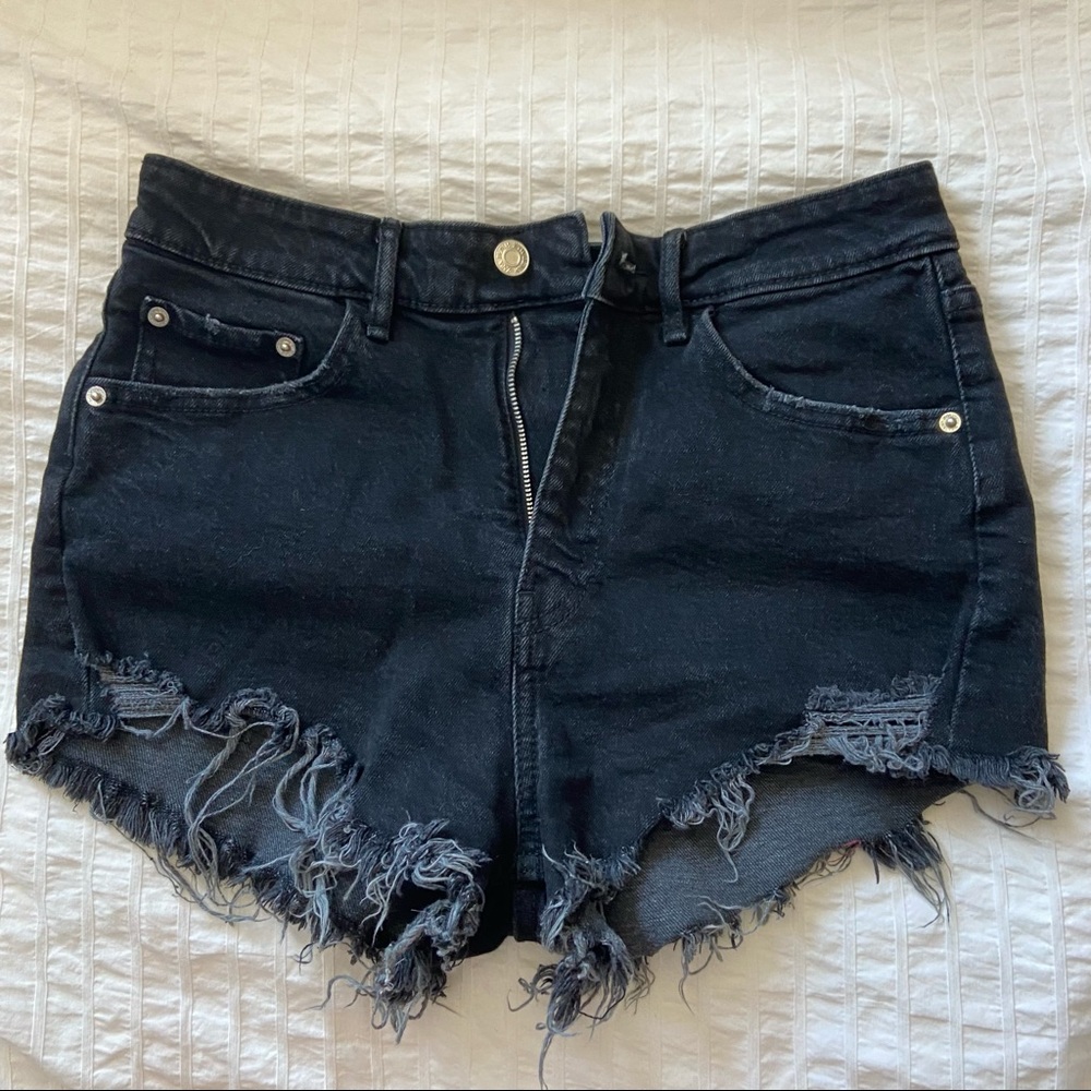 Zara Black Cutoff Denim Shorts